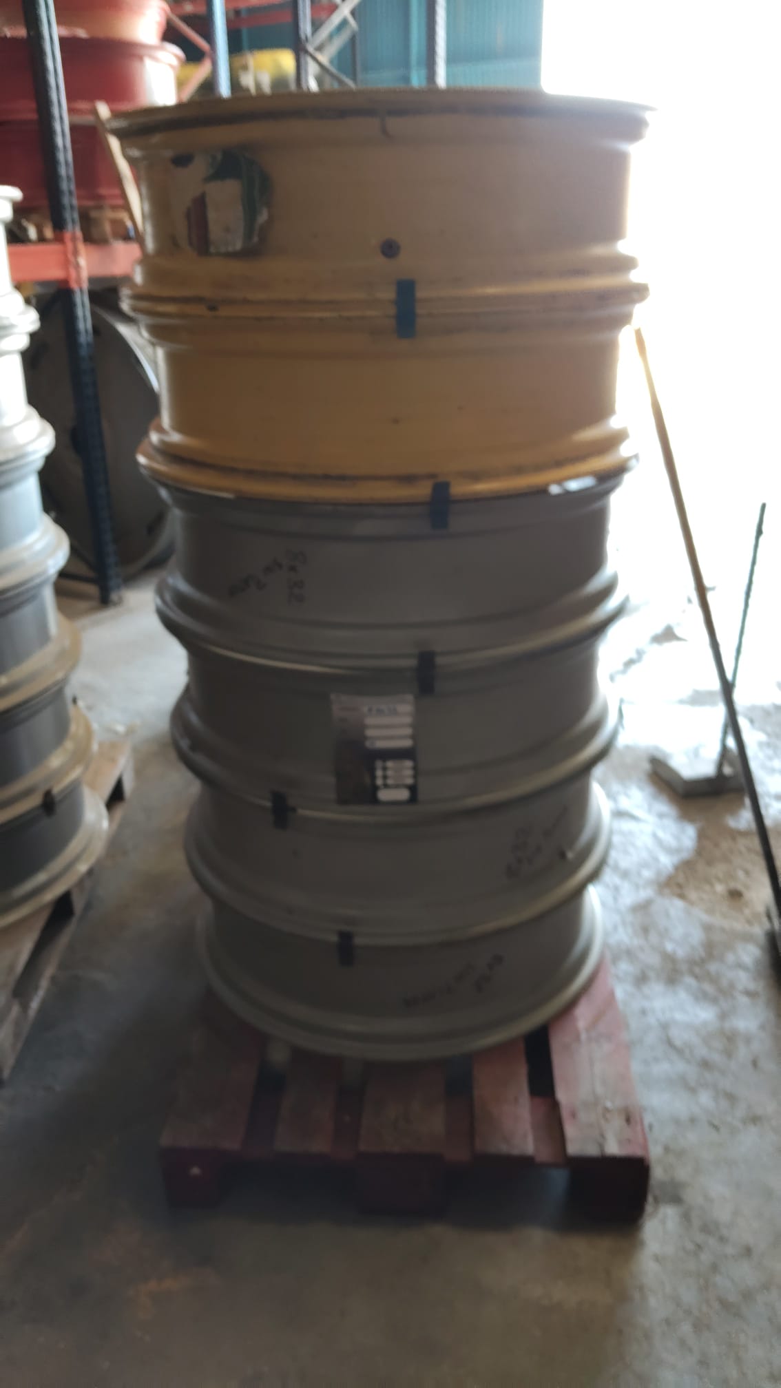 fe20957f-58fd-4d44-8664-e0a1f53a53e2