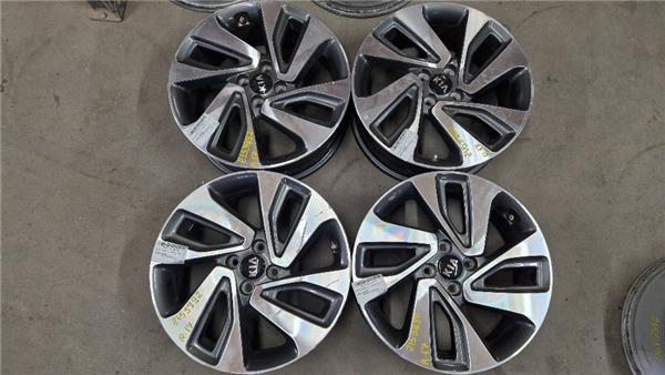 JUEGO-LLANTAS-–-Kia-Rio-UB2011-0
